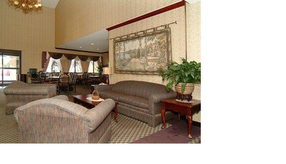 Comfort Suites Detroit/Уорън Интериор снимка