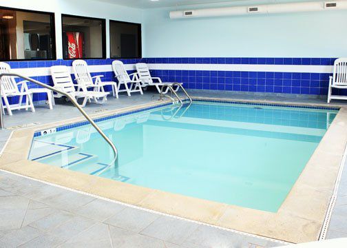Comfort Suites Detroit/Уорън Съоръжения снимка
